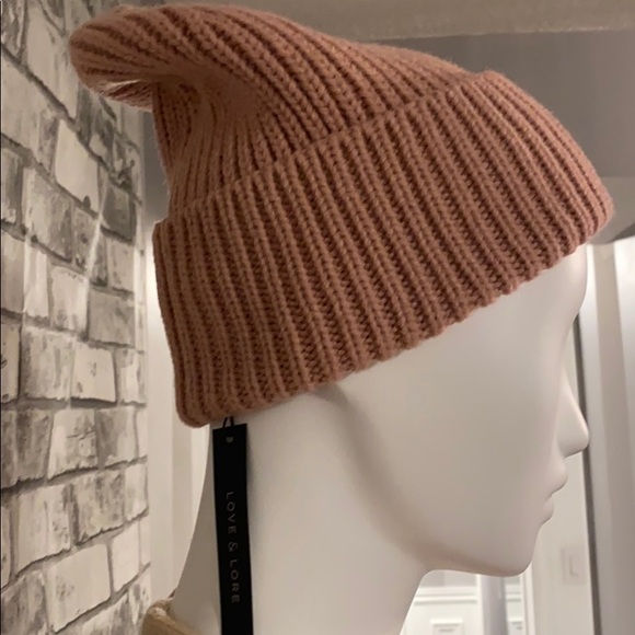 Love&Lore Hat&Mitts set - Picture 4 of 5